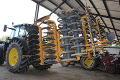 FEL475_TECH_MARAICHAGE_SOL_AGROECOLOGIE_CHEVALLIER_NIV1Disc-O-Mulch.JPG