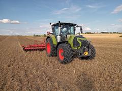 RMA_ESSAI_TRACTEUR_COMPARATIF_CLAAS_ARION_570_SERIE5_SP1_02.jpeg
